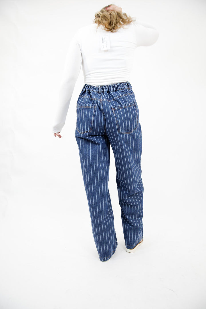 Laidback Line Stripe Pants