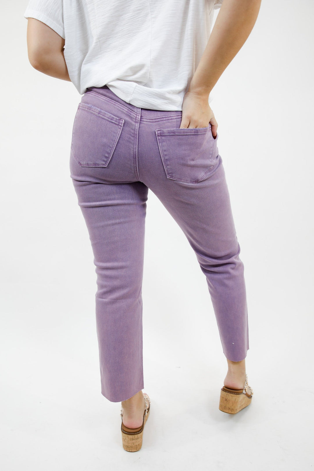 Everyday Essential Cropped Straight Jeans