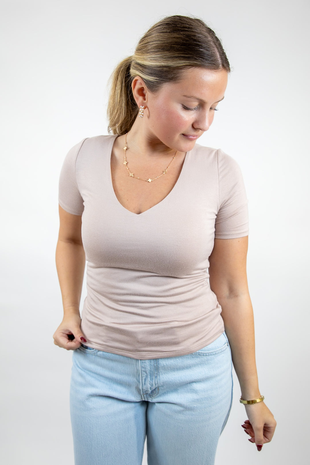 Easy Layers V Neck Top Lt Taupe