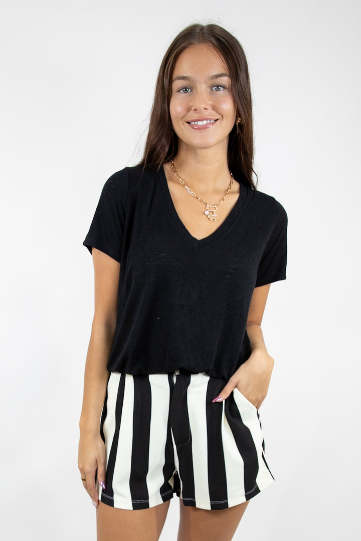 Everyday Hacci V Neck Tee Black