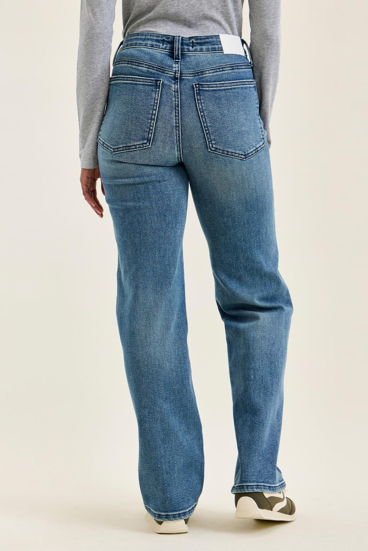 Judy Blue Kimberly Straight Jeans