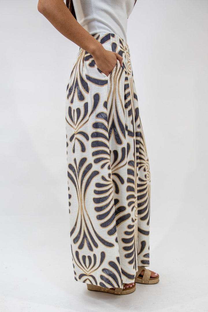 Boho Chic Wide-Leg Printed Pants