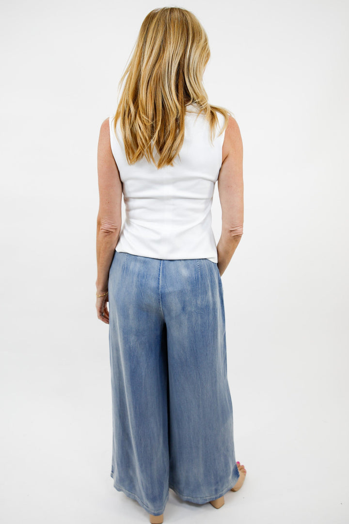 Effortless Twist Ponte Top