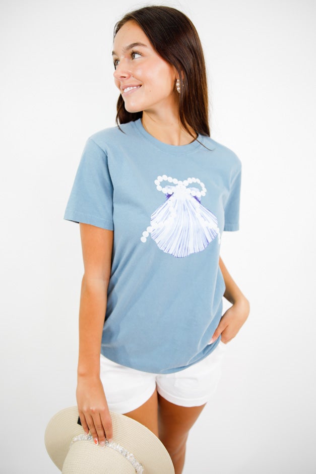 Pearl & Painted Graphic Tee *Final Sale*