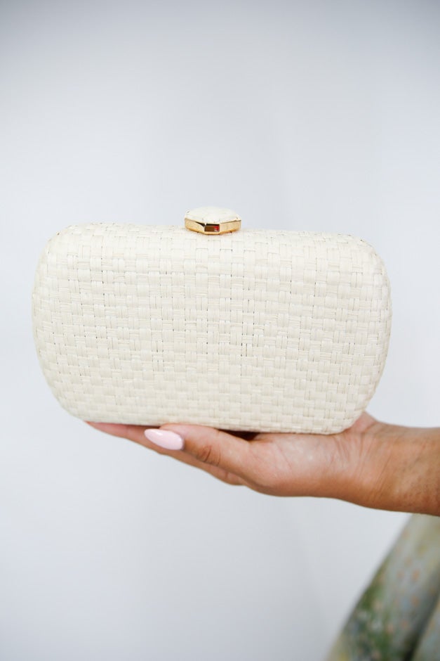 Roxie Straw Clutch