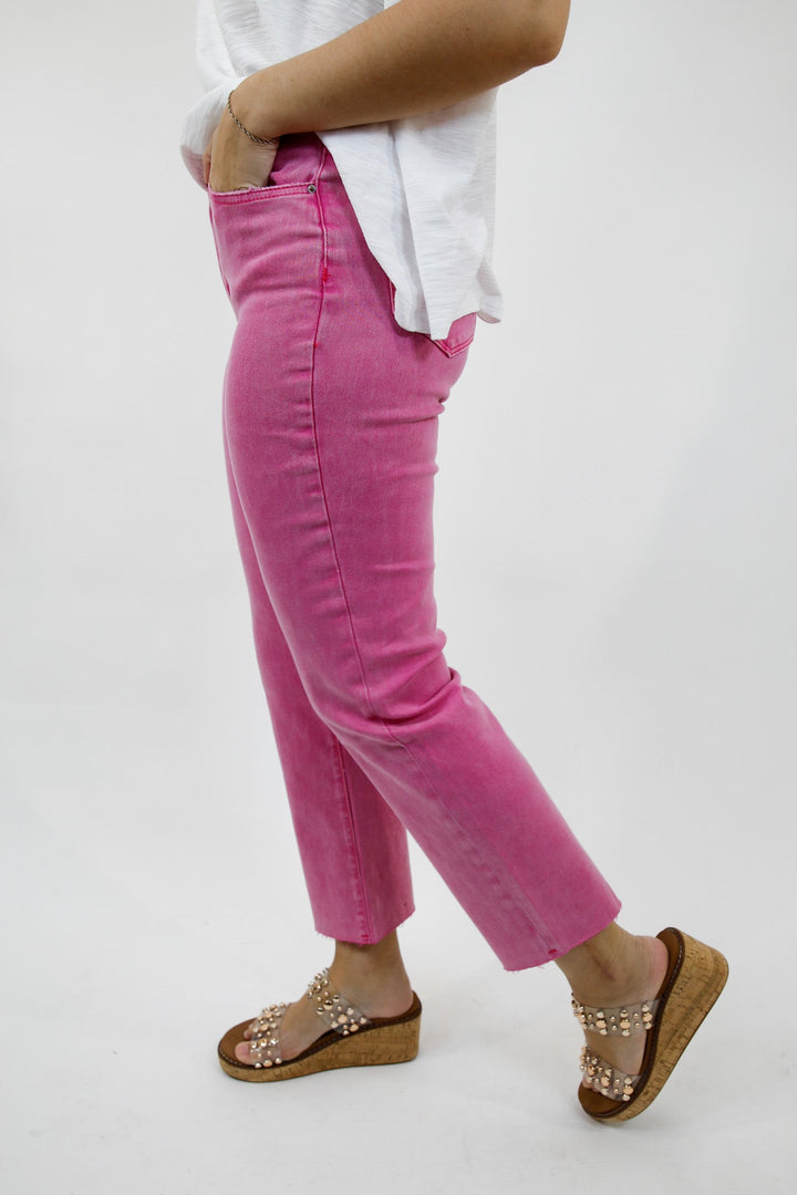 Everyday Essential Cropped Straight Jeans