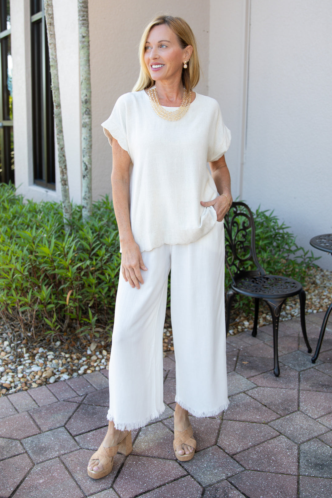 Scallop Linen Blend Top