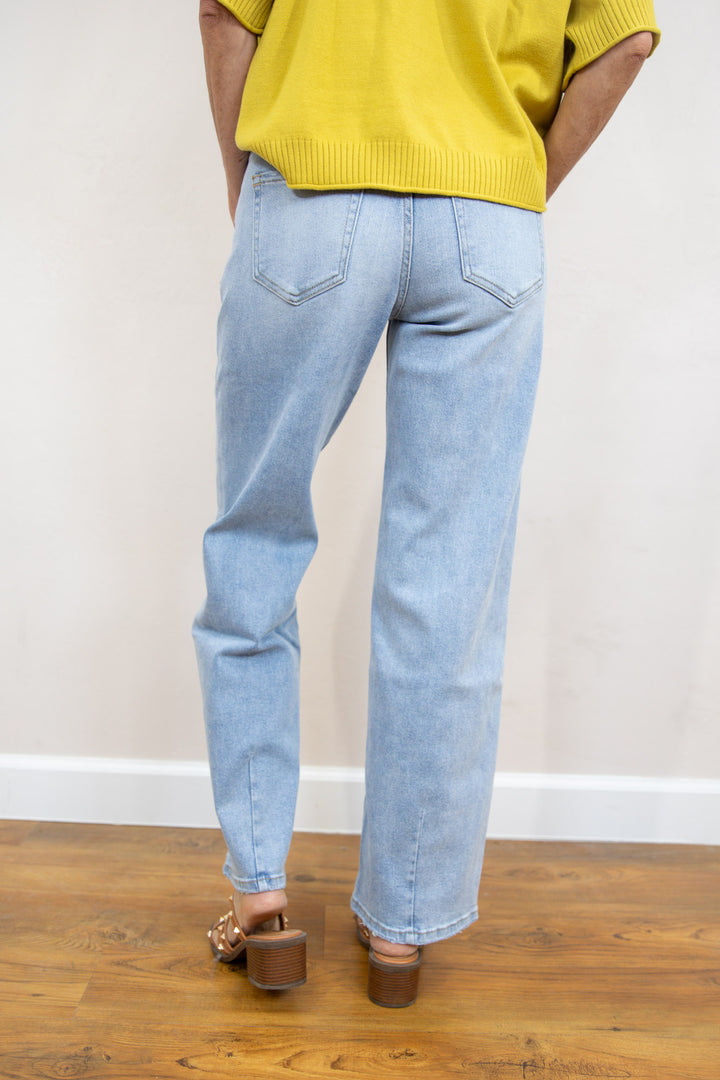 Mica Easy Going Straight Leg Jeans