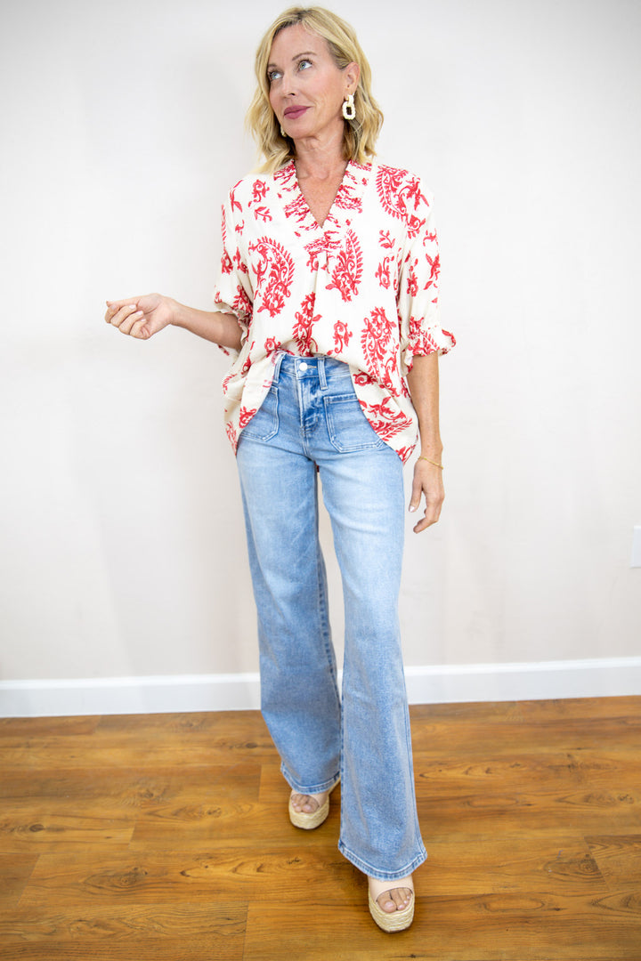 Worth Noticing Print Top