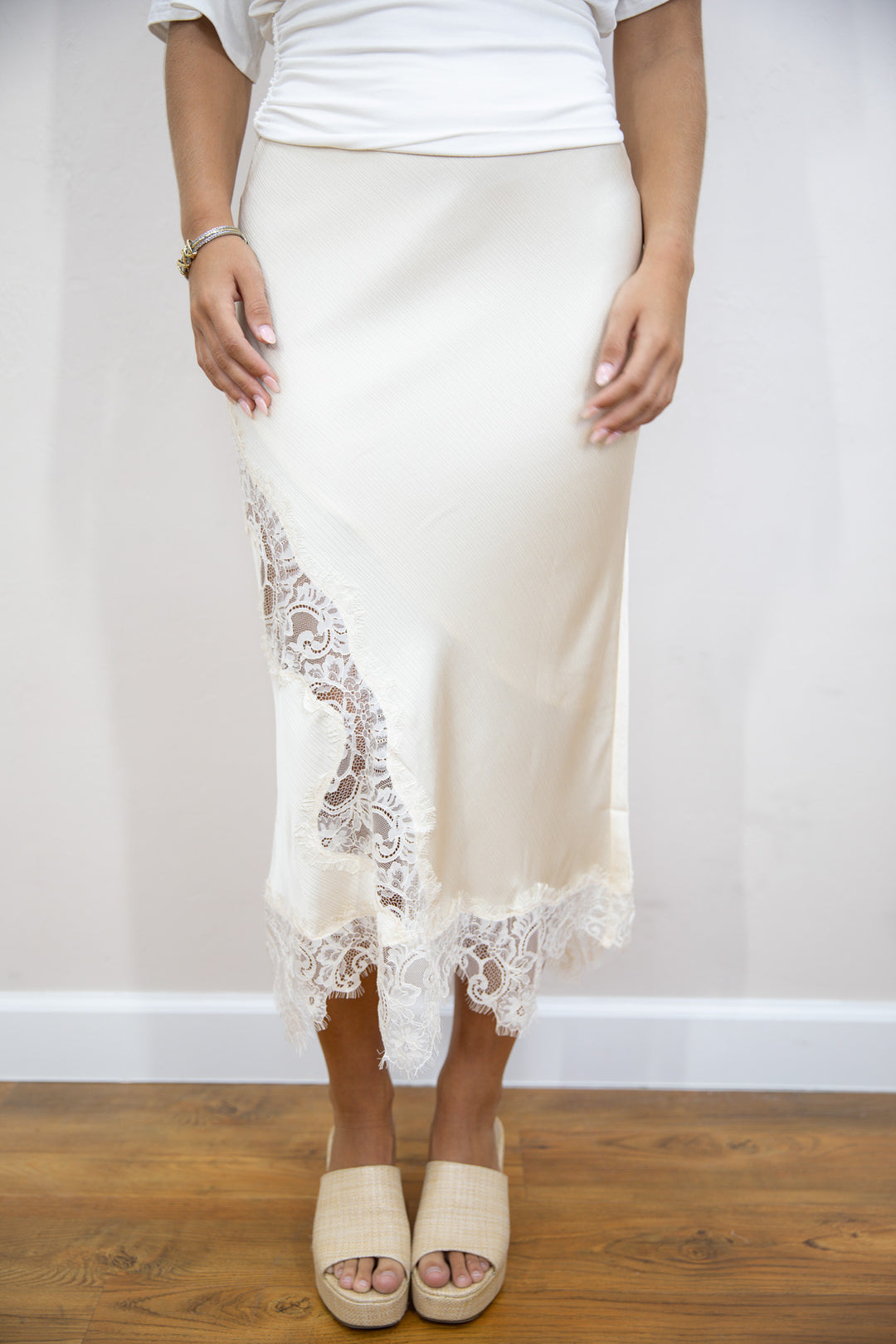 Lace Detail Midi Skirt