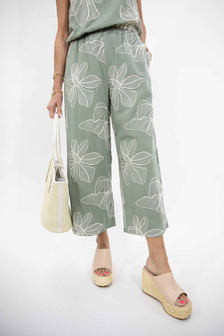 Sage Garden Linen Crop Pant