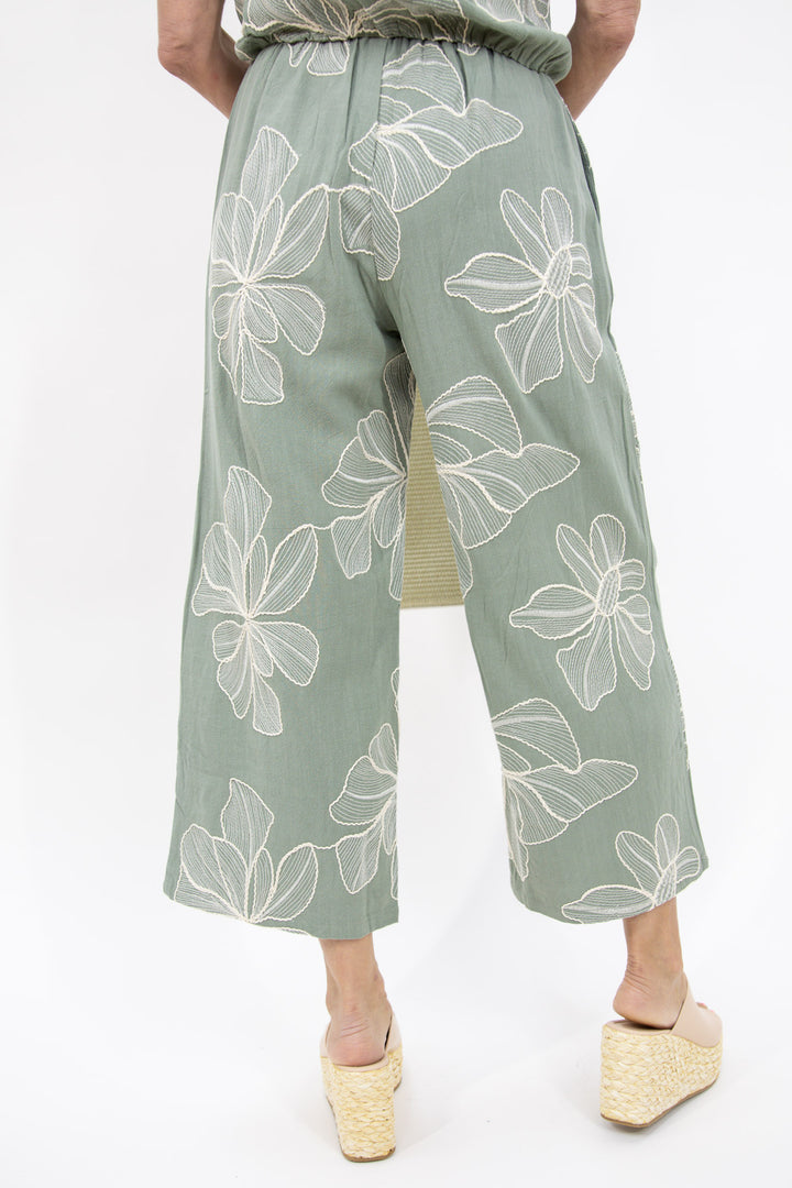 Sage Garden Linen Crop Pant