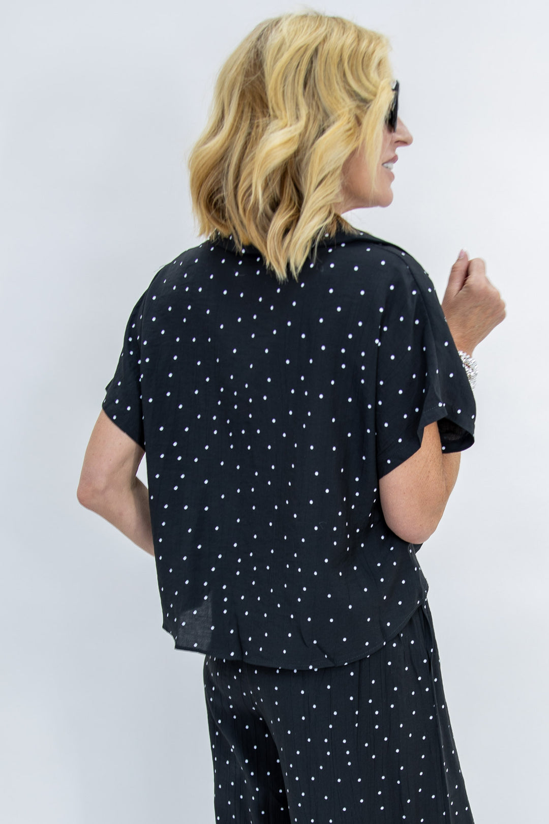 Dot To Dot Collared Top