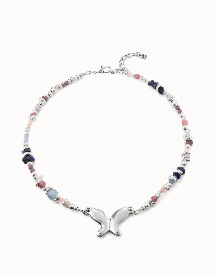 Short beaded necklace with butterfly