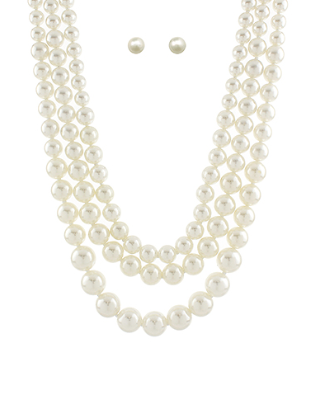 Pearls Please Necklace