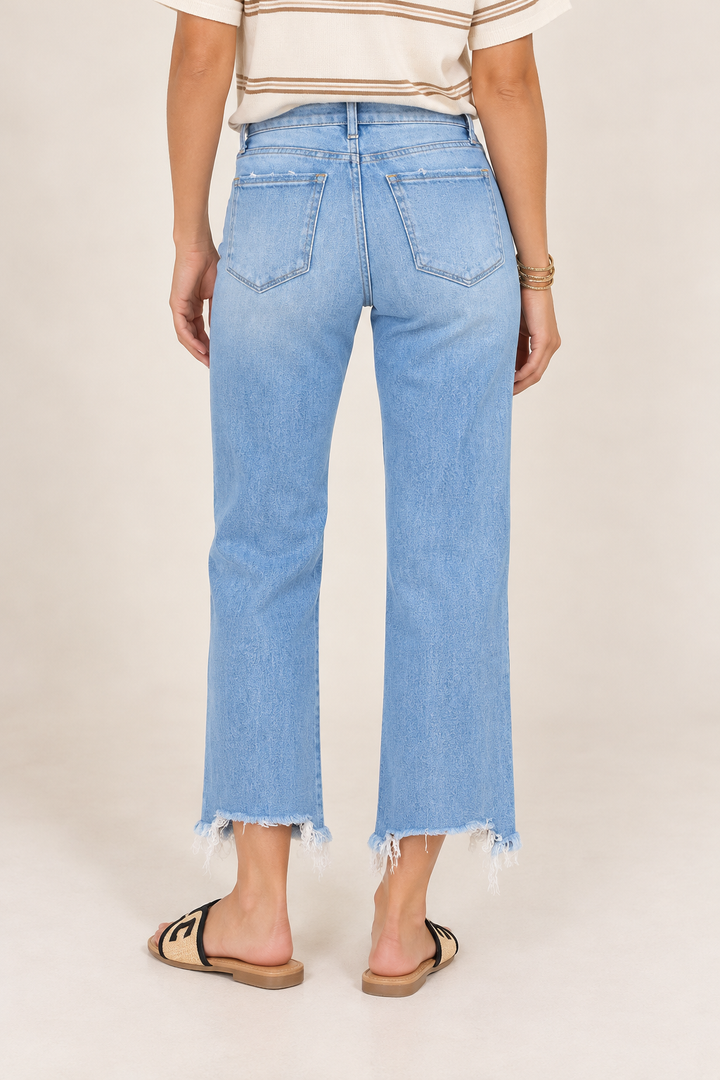 Amply Distressed Crop Jeans