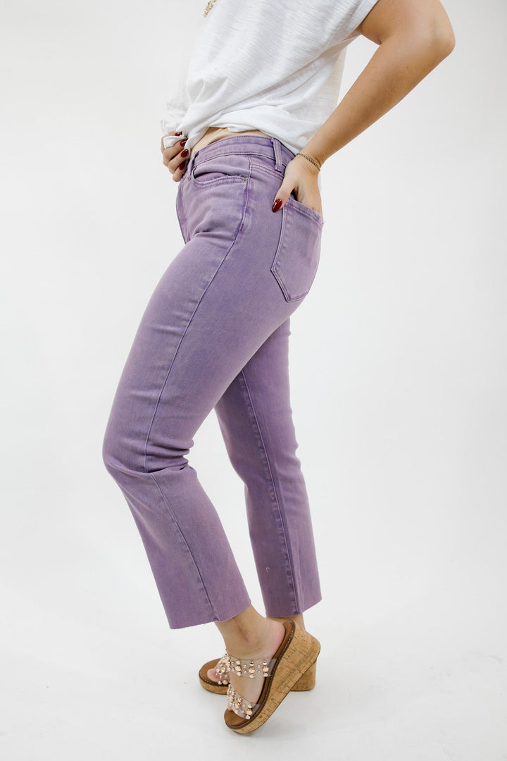 Everyday Essential Cropped Straight Jeans