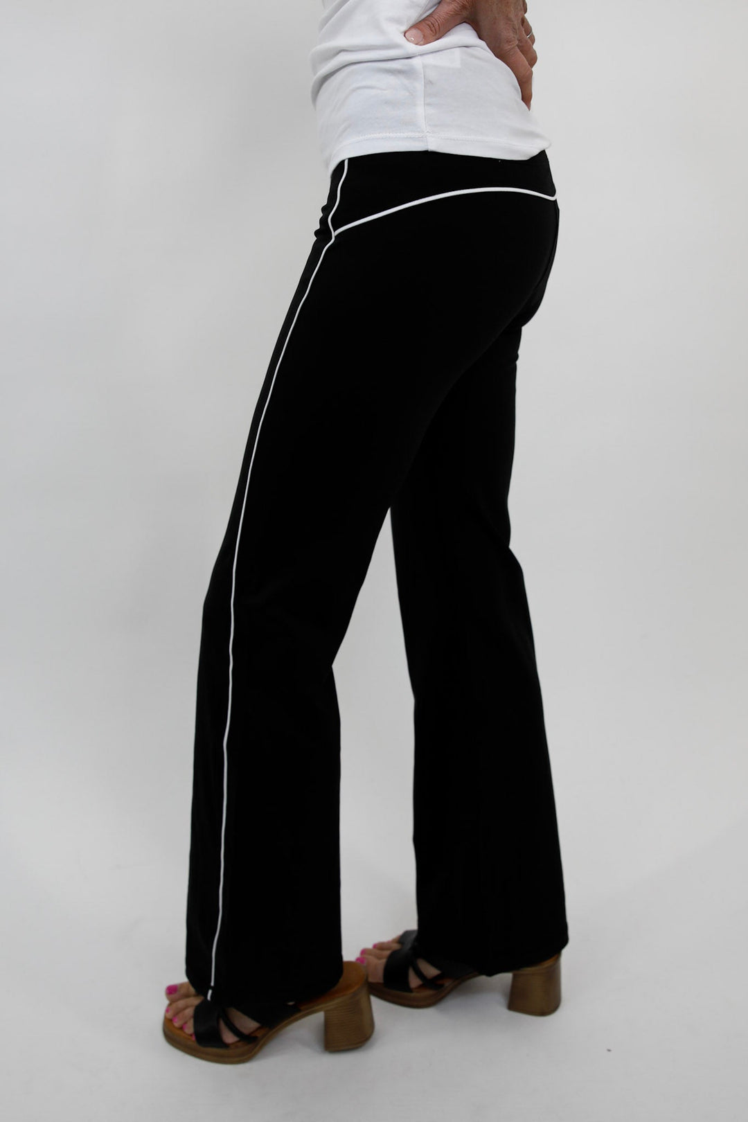 Contour Line Active Pants