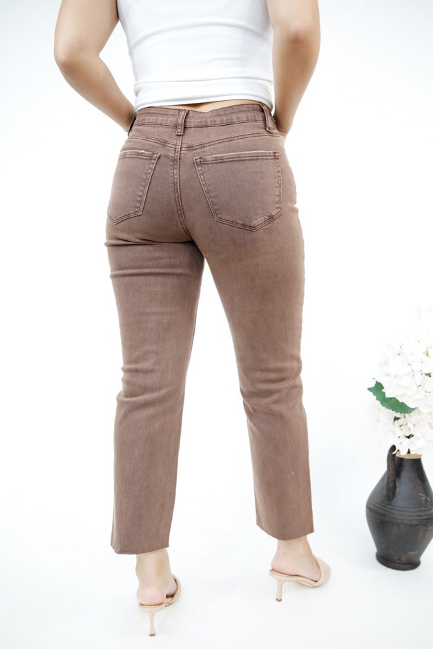 Everyday Essential Cropped Straight Jeans