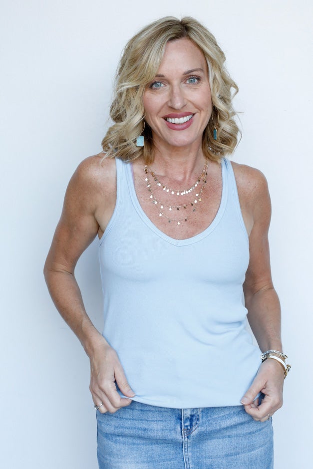 Fitted Ribbed Tank Top with Scoop Neck & Chest Pocket