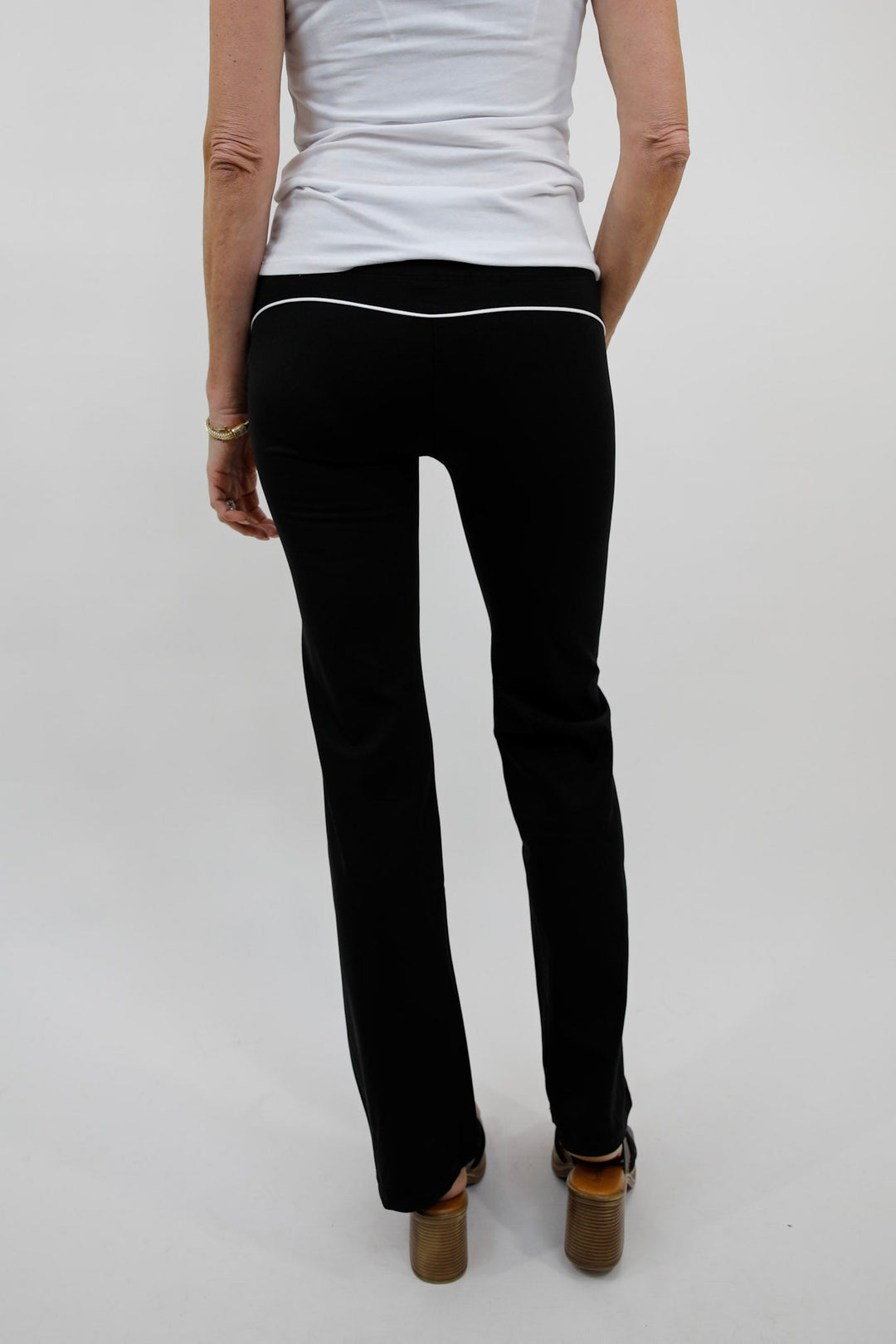 Contour Line Active Pants