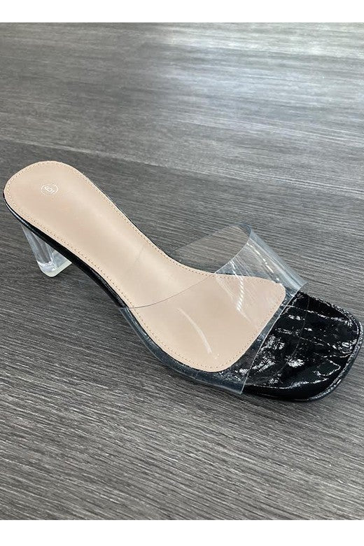 Find Your Way Clear Top Heel